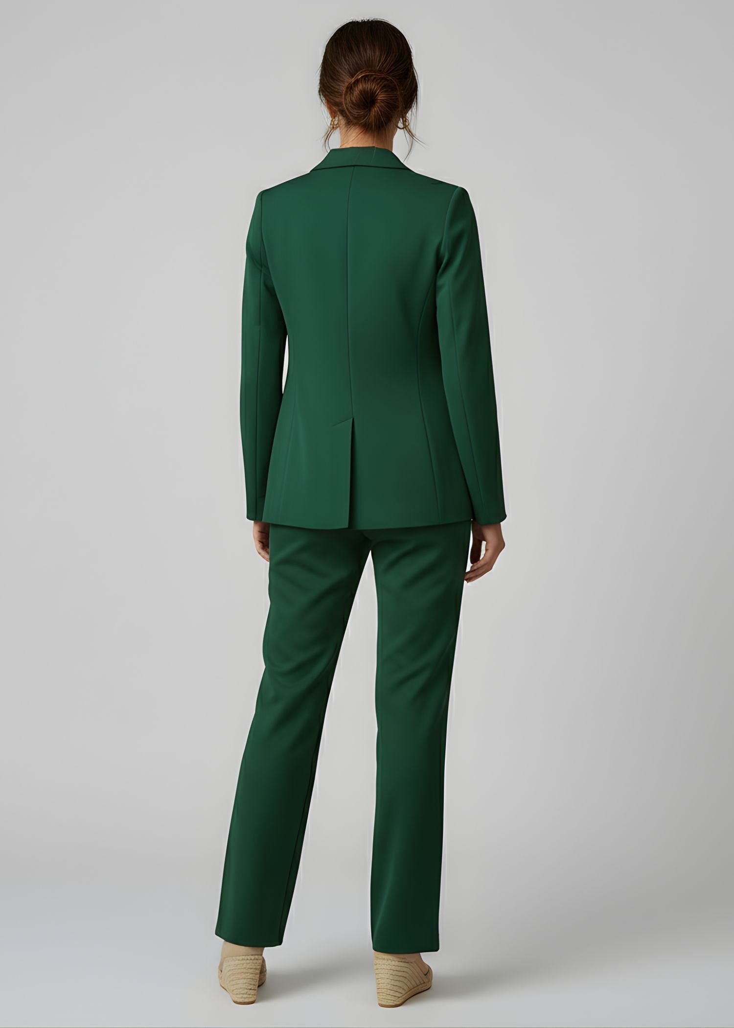 Notch Lapel Suit in Bottle Green
