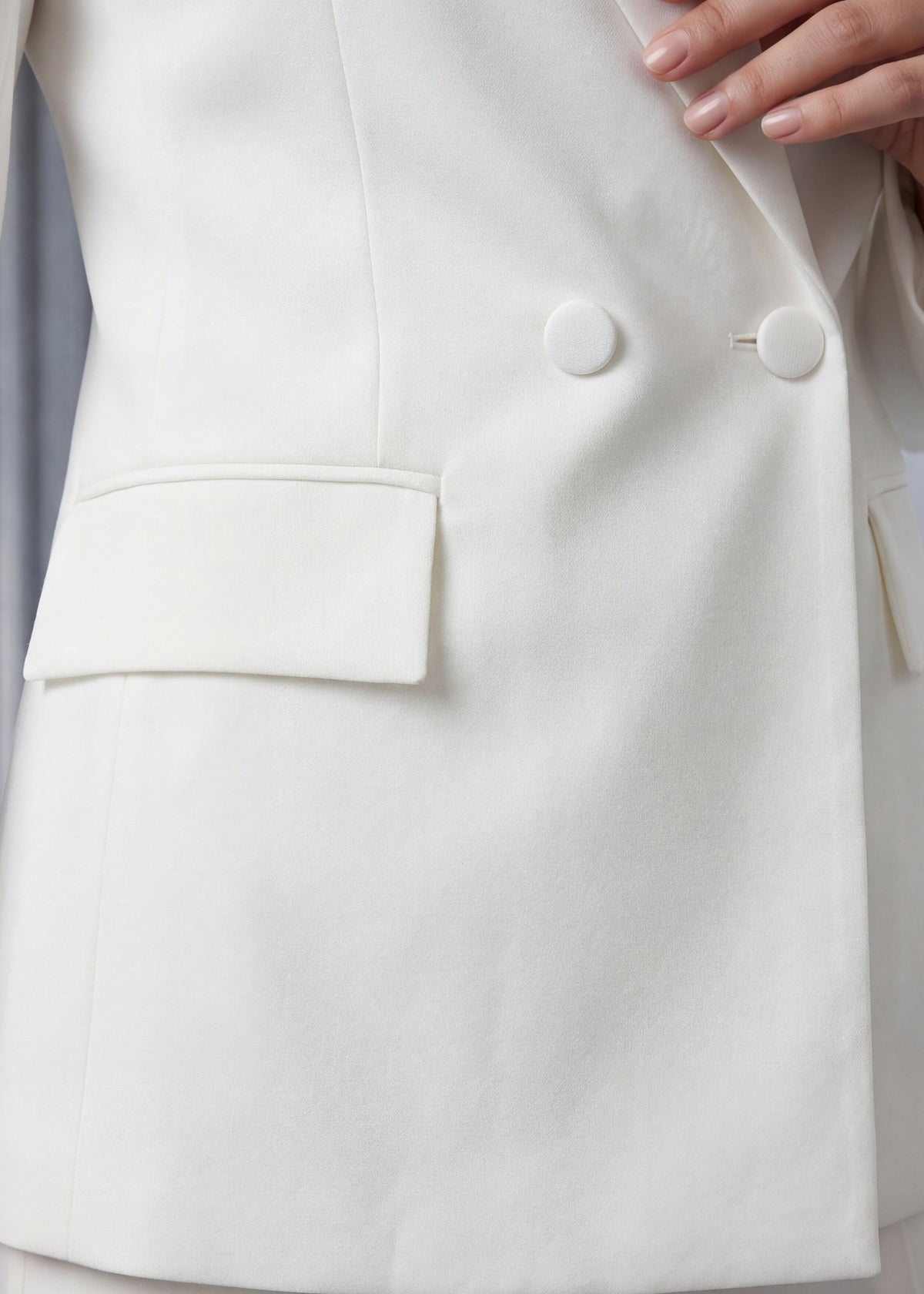 Banff White Wide Peak Lapel Tuxedo