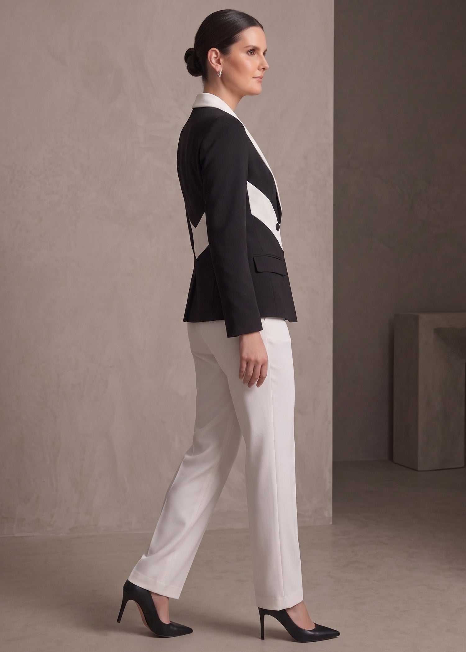 Black Shawl Collar Blazer for Female
