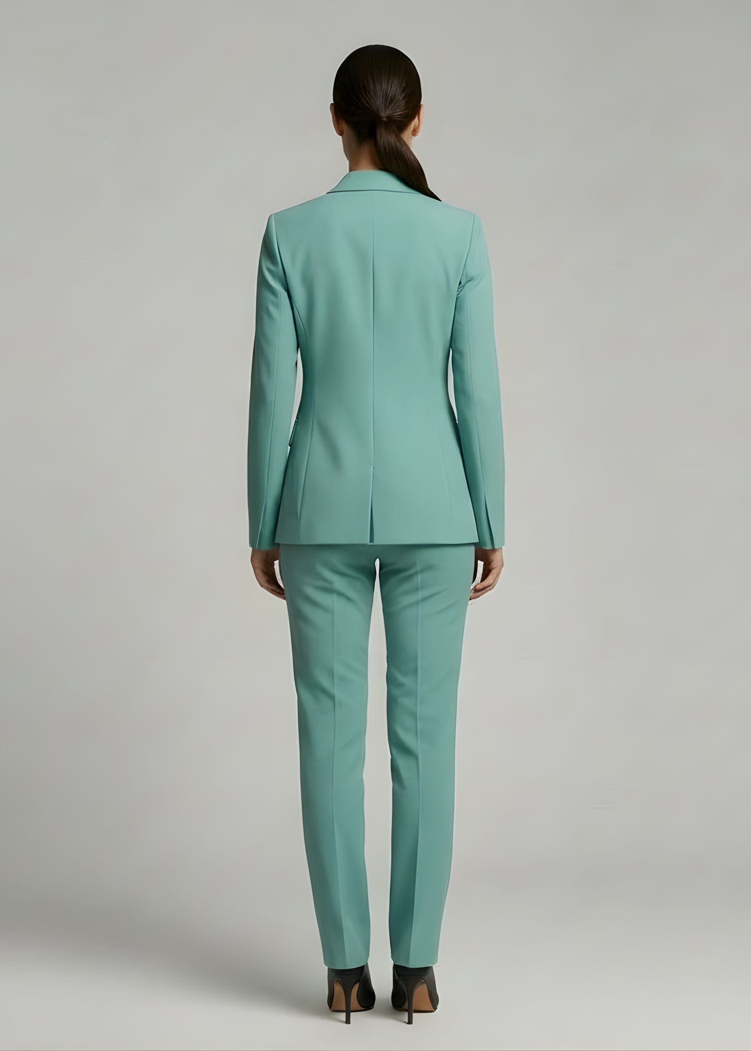 Bosporus Notch lapel Suit in Aqua Green