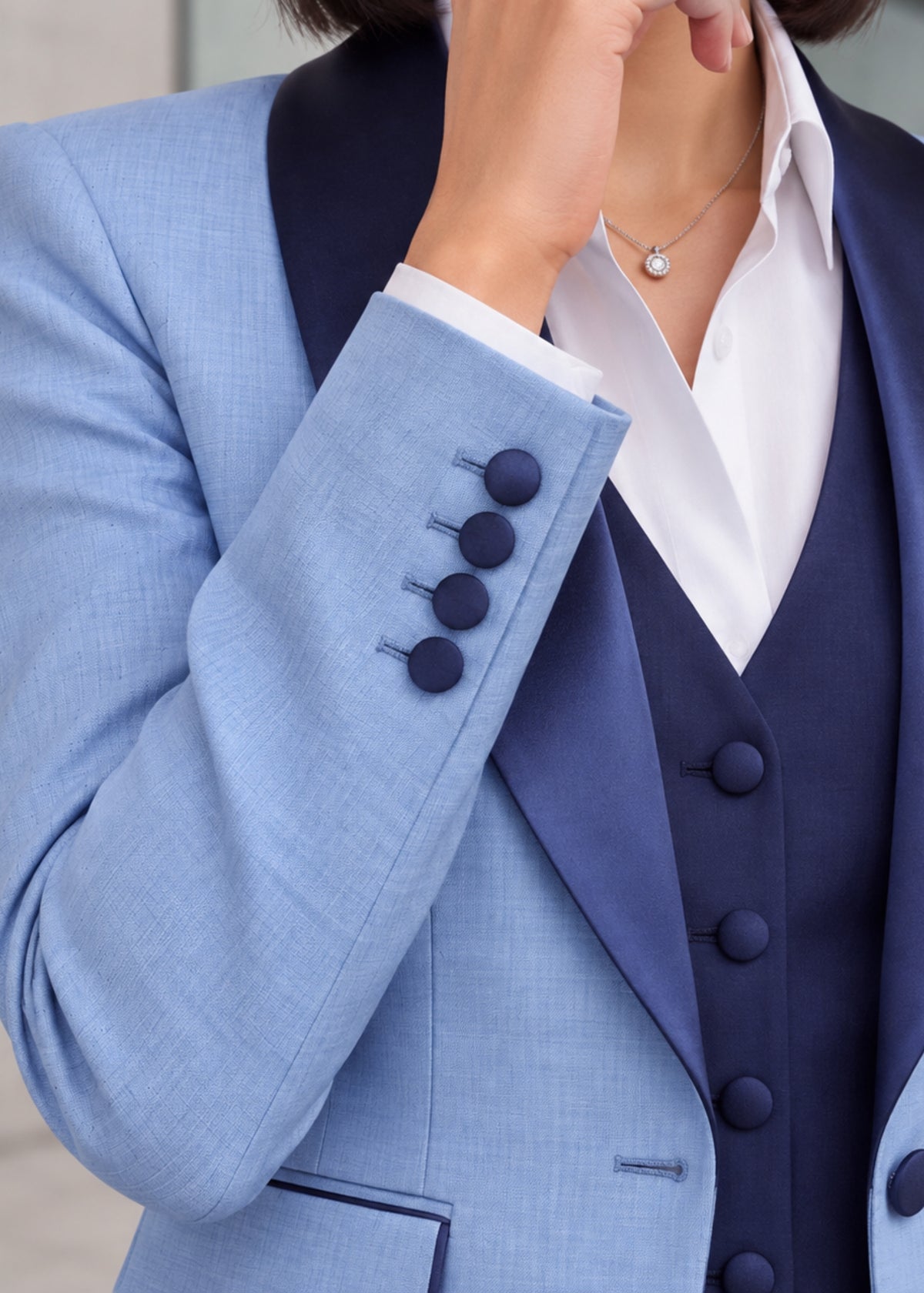 Contrast Lapel Three Piece Tuxedo
