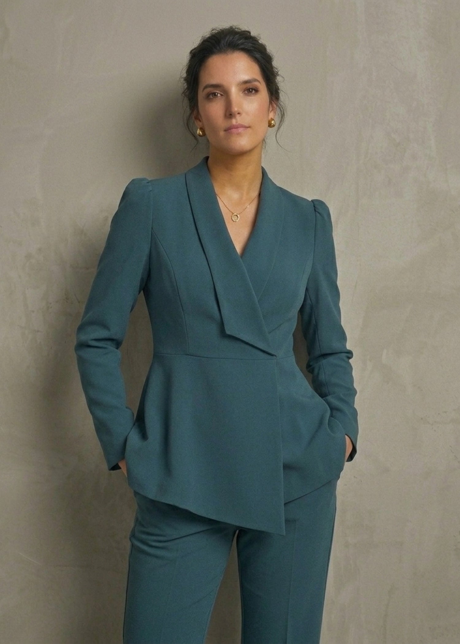 Crete Wrap Style Executive Business Suit