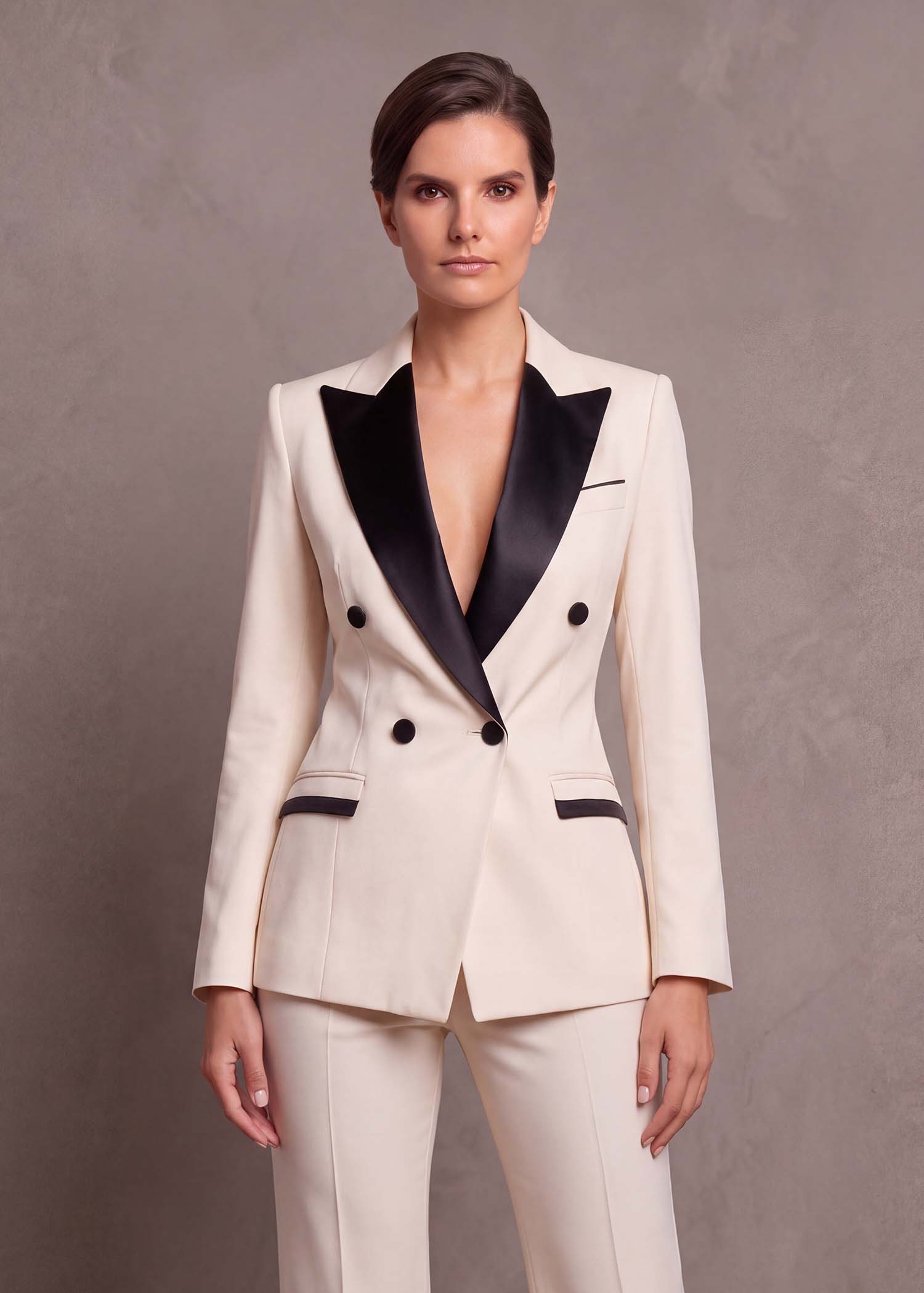 Double_breasted_Tuxedo_for_Women