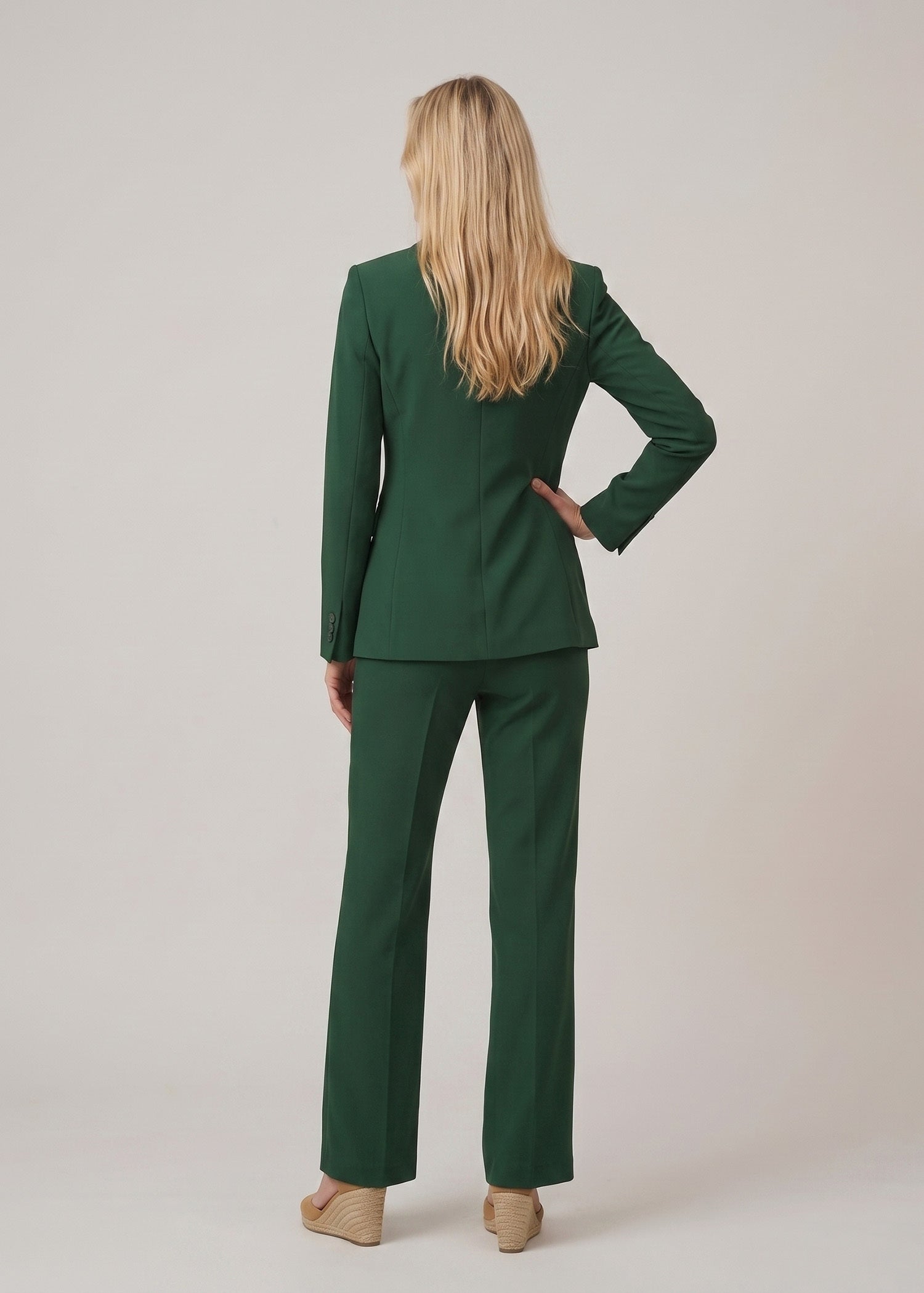 Facet Notch Lapel Single Breasted Corporate Formal Attire Suit