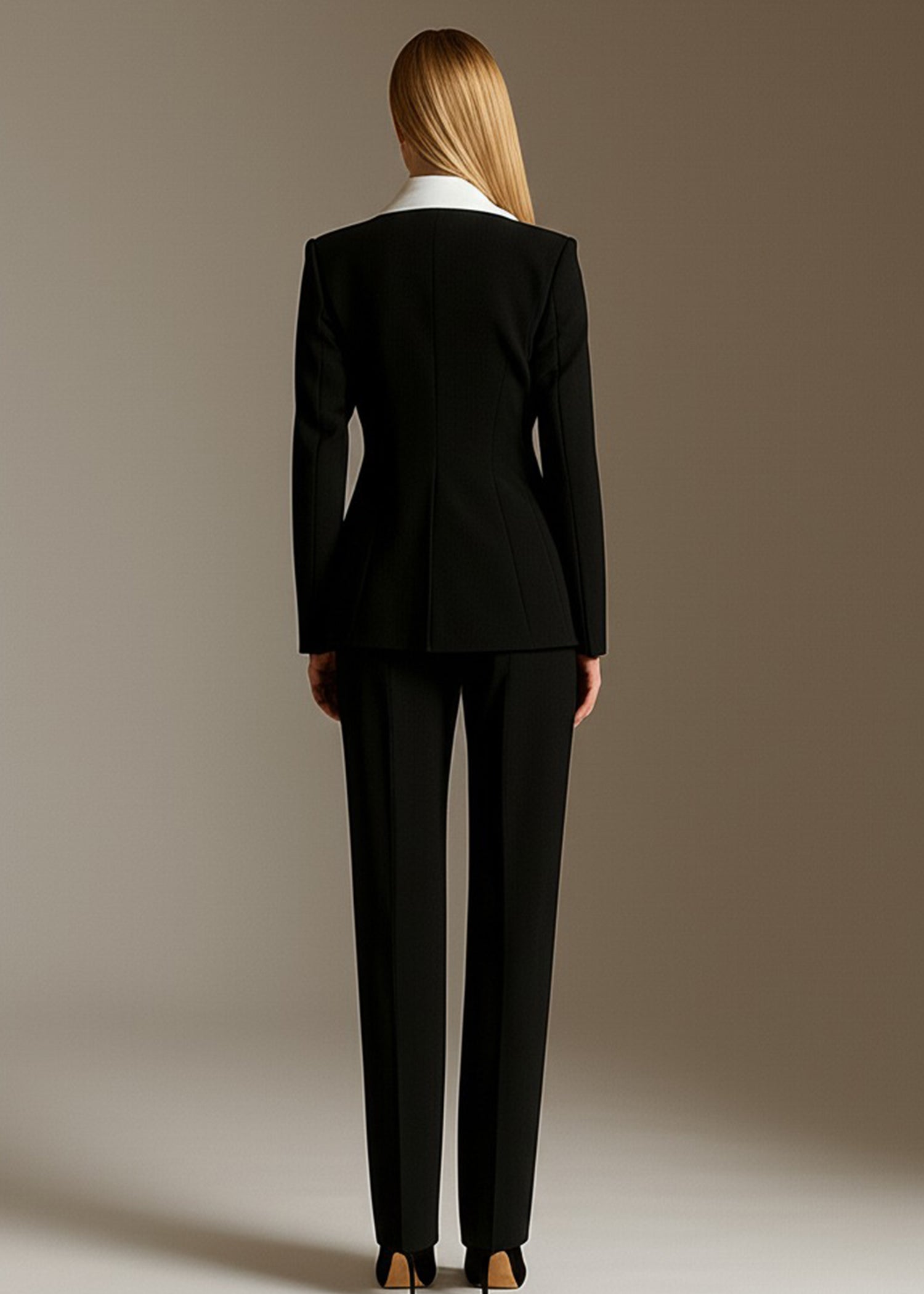 Ivara Embellished Peak Lapel Tuxedo