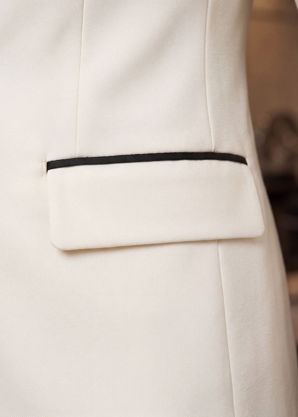 Noira Contrast Wide Lapel Tuxedo Jacket